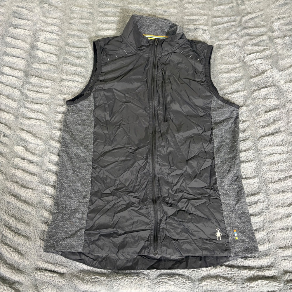 Smartwool Men PhD Merino Wool Blend Full Zip Running Vest Black Gray Small AR006